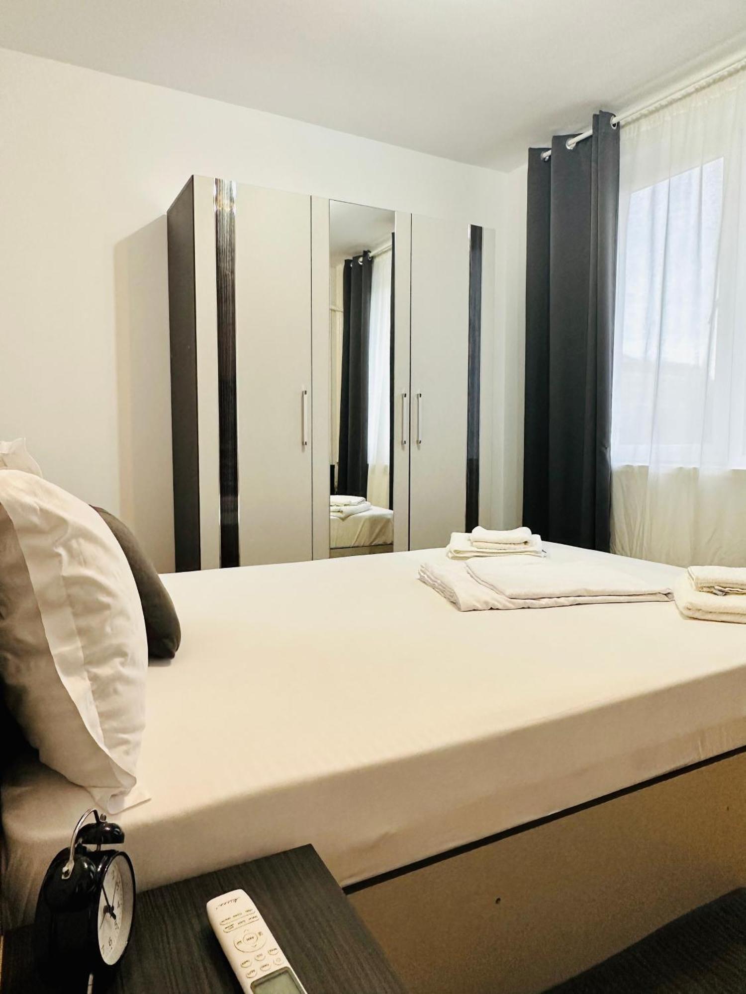 Chic Comfort 1Bdr With Landmark View - Concerthall Bucareste Exterior foto