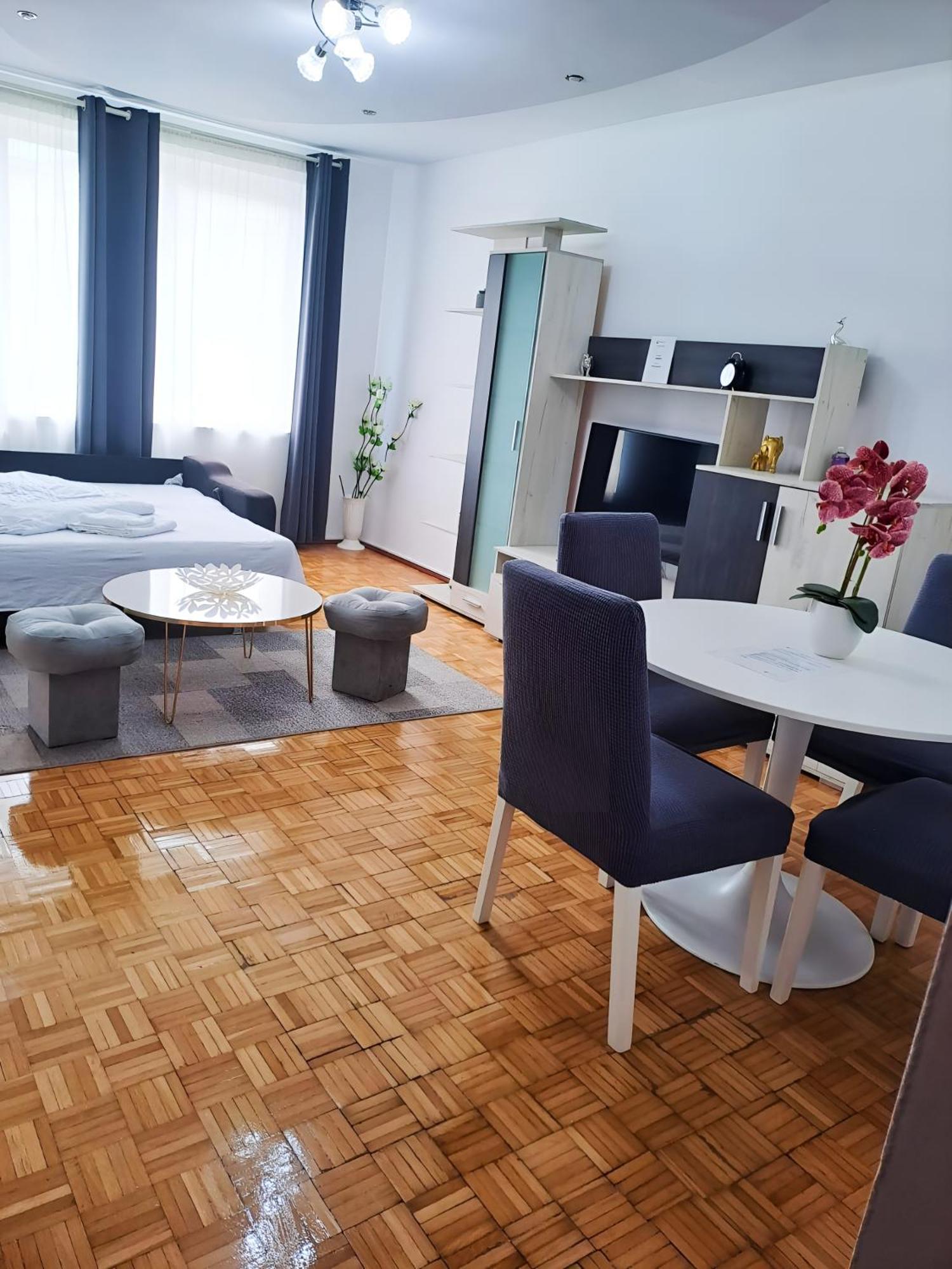 Chic Comfort 1Bdr With Landmark View - Concerthall Bucareste Exterior foto